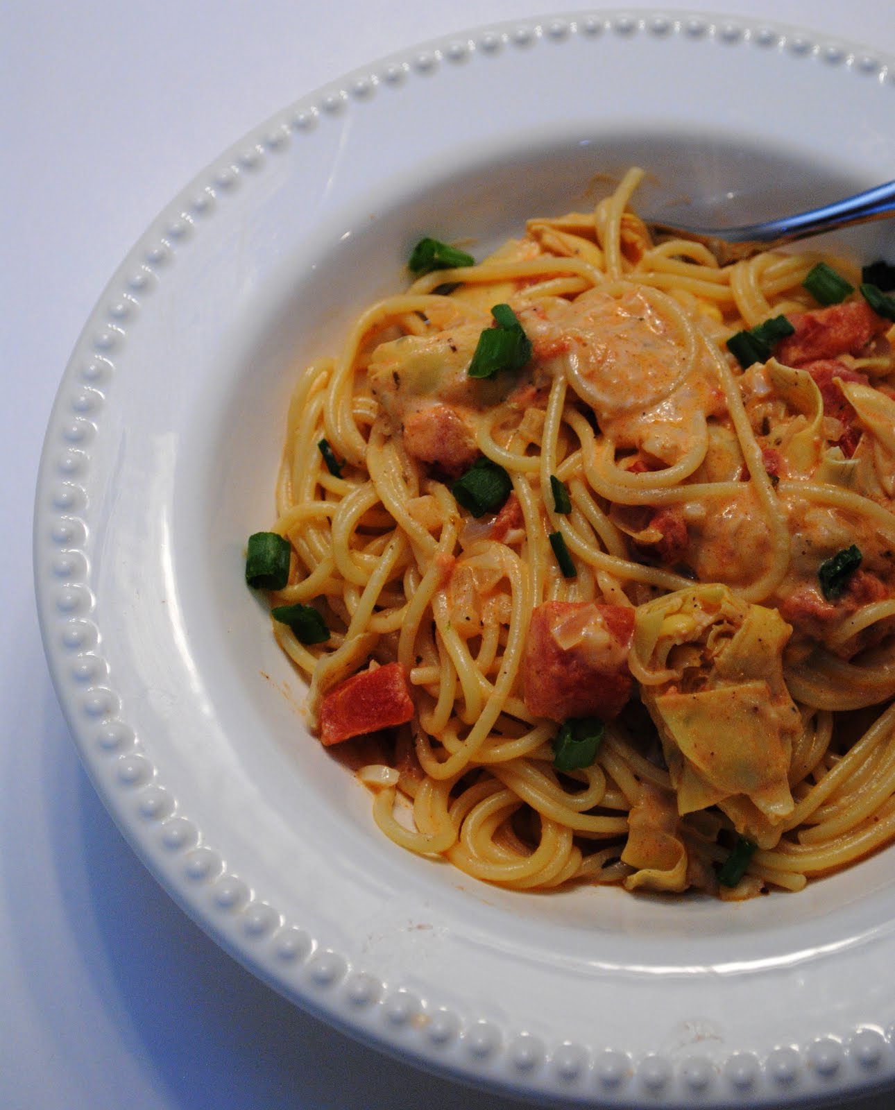 Mrs. D Loves to Eat! Spaghetti with Artichoke Hearts and Tomatoes
